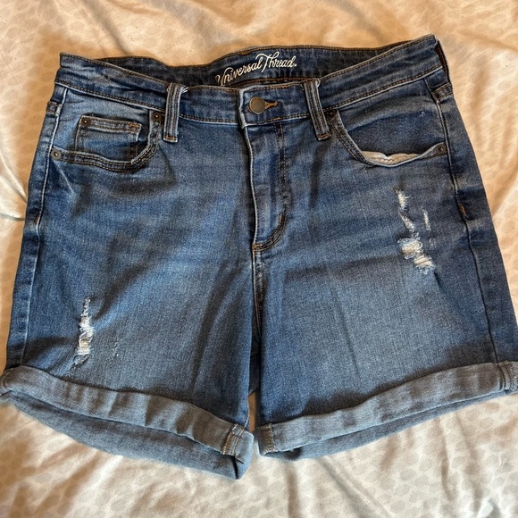 Universal Thread Pants - Universal Threads Mid Rise Boyfriend Short Size 8/29